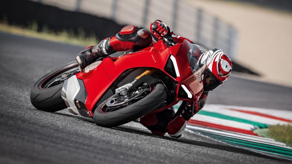 Ducati V4 Wallpaper (28)