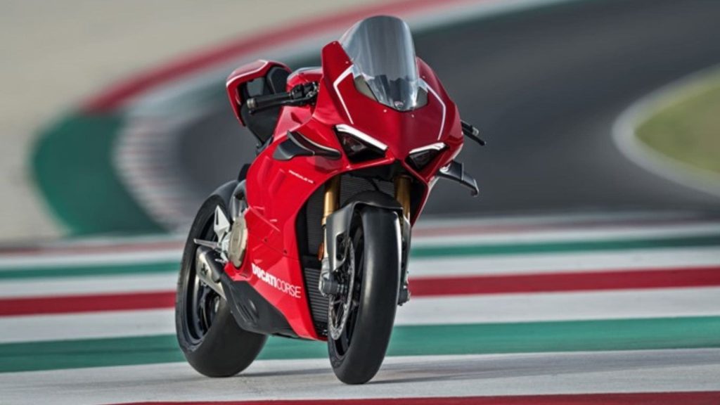 Ducati V4 Wallpaper (30)