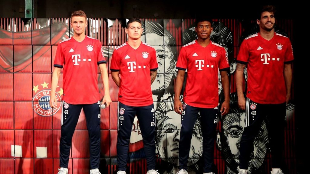 FC Bayern dark wallpaper